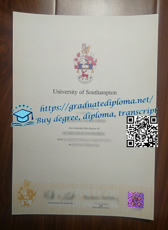 University-of-Southampton-diploma