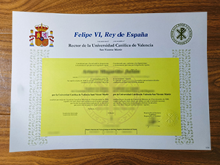 Universidad Católica Valencia diploma